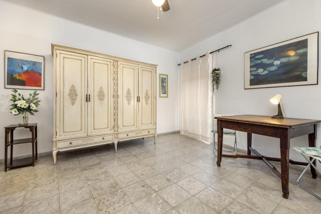 Flat In The Old Town Of *